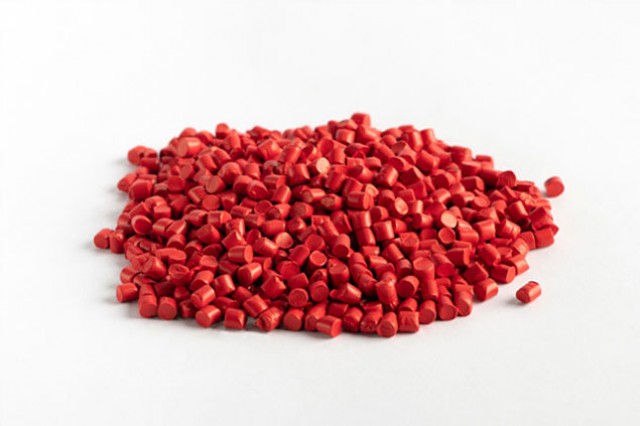 red-plastic-pellets